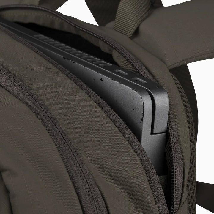 HAUL LAPTOP BACKPACK