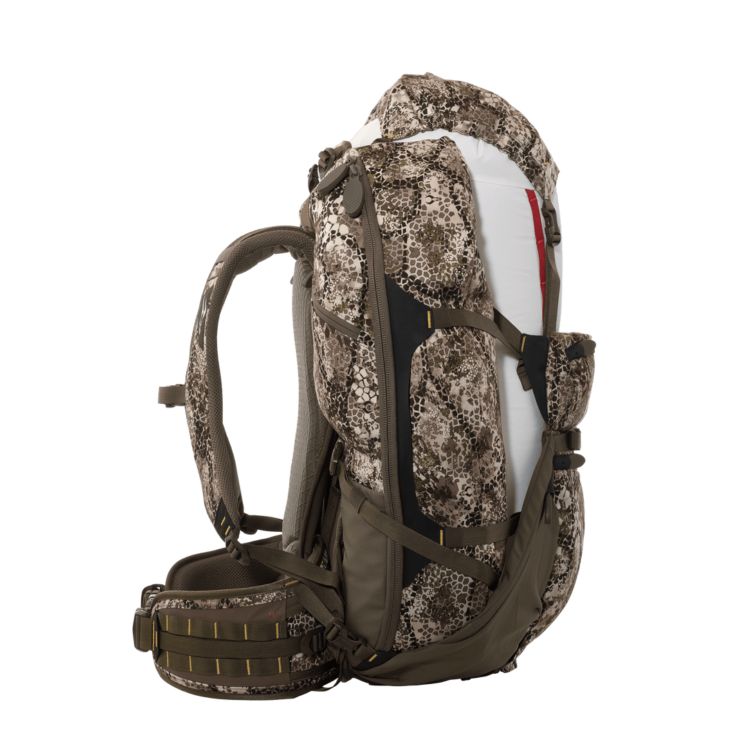 Badlands tenet 2024 day backpack review